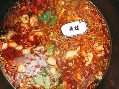 -仔耳朵冷锅鱼蛙芋儿鸡(莲花东路店)