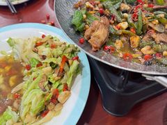 -湖南人家湘菜馆(镇江路店)
