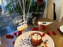 -Mark&Mars Restaurant