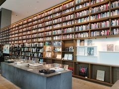 -茑屋书店(天目里店)