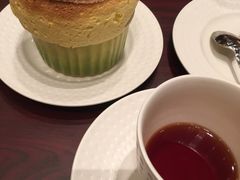 -香格里拉鱼跃地中海西餐厅·牛排披萨
