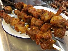 -马路牙子地桌烤肉(工体店)