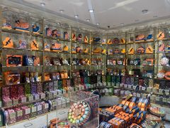 -VENCHI 闻绮(北京国贸商城店)