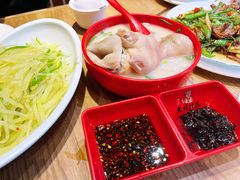 -张太婆老妈蹄花川菜馆·中华餐饮老字号(望平街店)