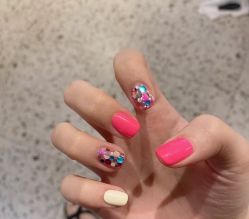 -隅日式美甲美睫專門店