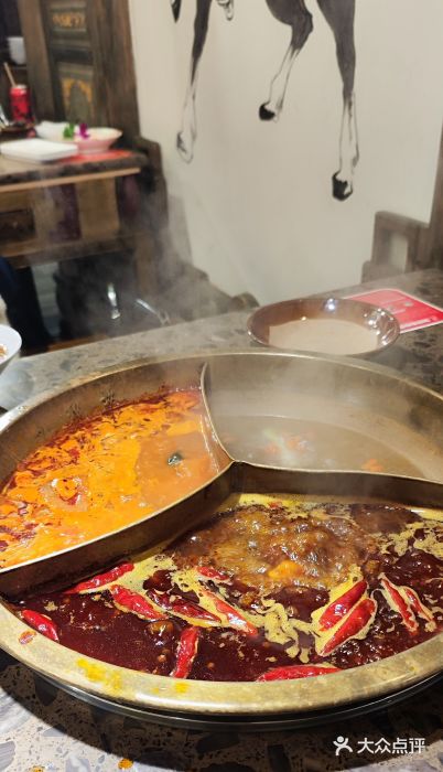 小龙坎老火锅图片