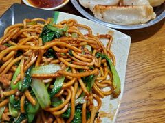 -黄阿姨锅贴大王(万航渡路店)