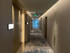 -深圳国际会展中心希尔顿酒店(前海华发冰雪世界店)