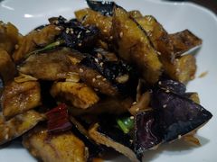 -梅飞酒家(名辉豪庭店)