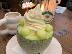 哈密瓜冰淇淋-玲婧胡同·生日蛋糕·餐厅(嘉里城店)