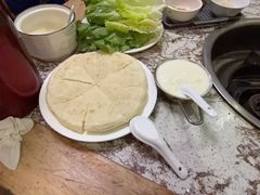 -乳仔牛牦牛汤锅 烤羊排(松潘古城店)