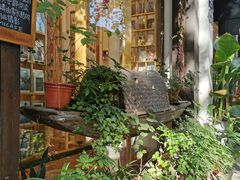 -猫的天空之城概念书店(杭州南宋御街店)