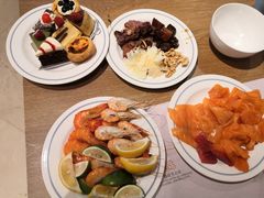 -咖啡苑自助餐厅·中国大饭店