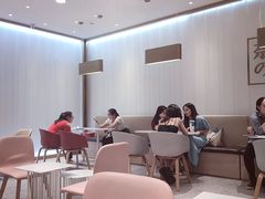-奈雪的茶(湖滨银泰in77C区PRO店)