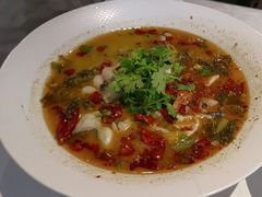 -香山湖家家宴(中山陵店)