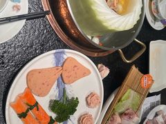 -得意咚瓜·顺德鱼生·冬瓜火锅(深圳首店)