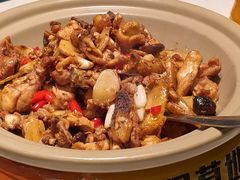 -绿草地·湘菜(7mall店)