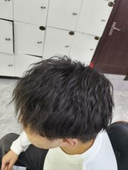 -藤野造型烫发染发