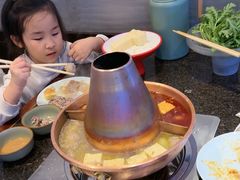 -皇城老妈·大连海鲜火锅(港湾店)