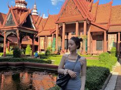 -吐斯廉屠杀博物馆