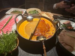 -三出山火锅(南京万象天地店)