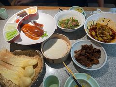 -六合居(温江店)