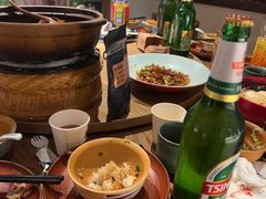 -吃饭皇帝大土家民族菜(荟聚店)