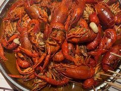 十三香小龙虾-云晓光头烧烤吧(川沙绿地店)