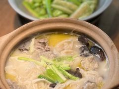 -蜜桃餐厅·伴山(湖滨商业街店)