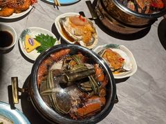 -雍容荟帝王蟹活龙虾展台自助(IFS黑金店)