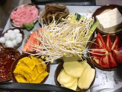 -周幺妹重庆老火锅(银泰城总店)