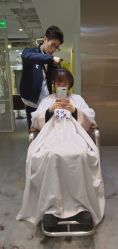 -AYO SALON