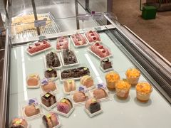 -奈雪的茶(湖滨银泰in77C区PRO店)