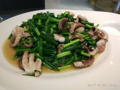 -赶海部落海鲜城(海阳路店)