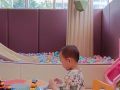 -水桶王国主题餐厅·聚会·生日派对·亲子活动·家庭套餐(亚龙湾希尔顿店)