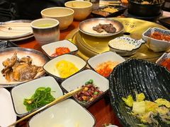-喜牛烧肉酒场·黑金店(威高广场店)