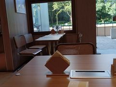 -银座仁志川·生吐司专门店(香港广场店)