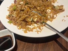 -港丽餐厅(正大店)