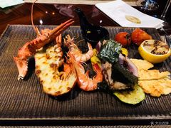 -YUE·6·西式融合餐厅(外滩六号店)