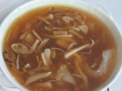 海参瑶柱鸭丝羹-天龙轩(香港丽思卡尔顿酒店)