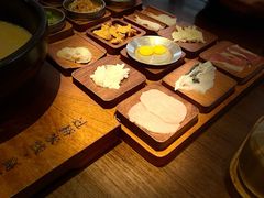 -银米·云南传统过桥米线(双廊黑金冠店)