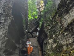 -梭布垭石林景区