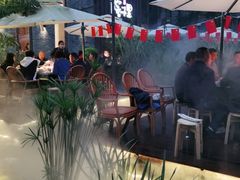 -墨居上隐·院子里火锅(峨眉店)