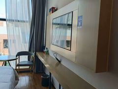 -凯亚斯顿酒店(深圳罗湖水贝国际珠宝城店)