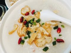 荔湾艇仔粥-卓粤拉肠(红庙店)