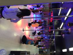 上海轩依钢管舞学校(长寿路总校)-轩依钢管舞