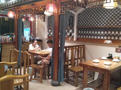-东来菜馆•手抓海鲜家常菜•海鲜锅贴(鸽子窝店)