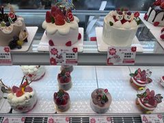 -花花卷卷·鲜食蛋糕(静安久光百货店)