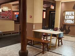 -阿瓦山寨·湘菜现炒·剁椒鱼头王(咸阳总店)