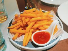 -魔膳厨房·果木牛排·西餐厅(MM2店)